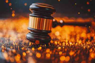 Richterhammer - © CreativeIMGIdeas - Adobe Stock.com